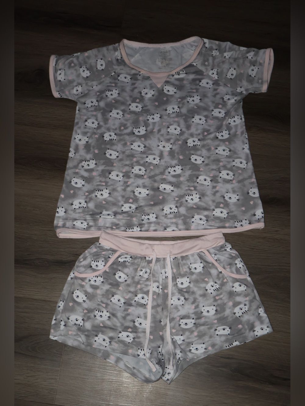 womens Grey Cat Print Short Sleeve Pajama & Shorts Set small